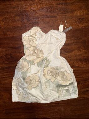 Anthropologie | Dresses | Anthropologie White And Gold Halter Dress |  Poshmark